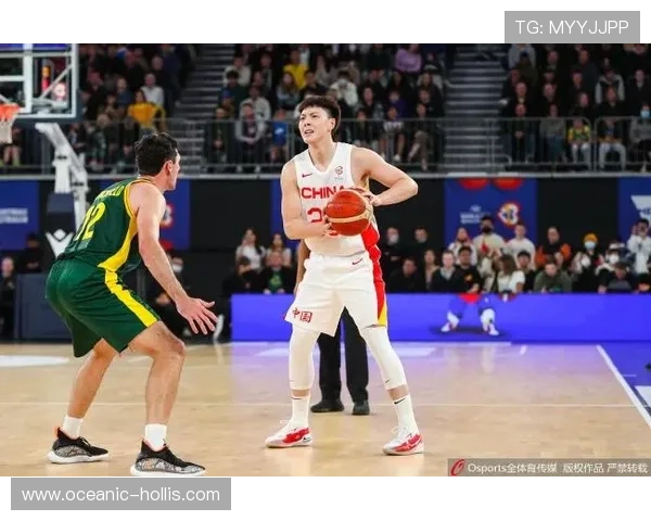 广州篮球队进攻策略分析与得失评估探讨