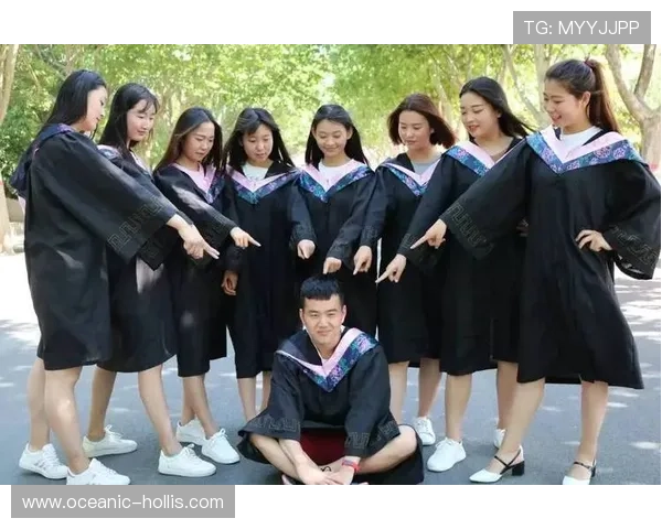 张静亲自分享攀岩技巧与心得体会助你突破自我极限